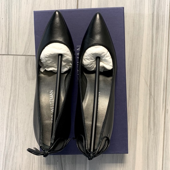 Stuart Weitzman Pikamid bowtie heels - Picture 1 of 6